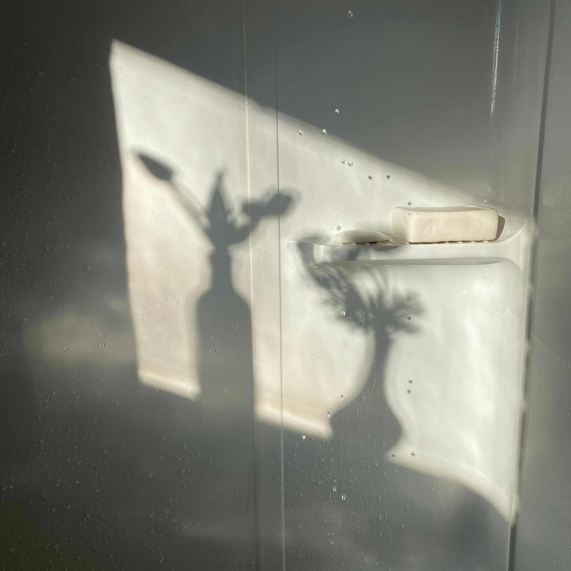 Seamless bathrooms - a must-have?
