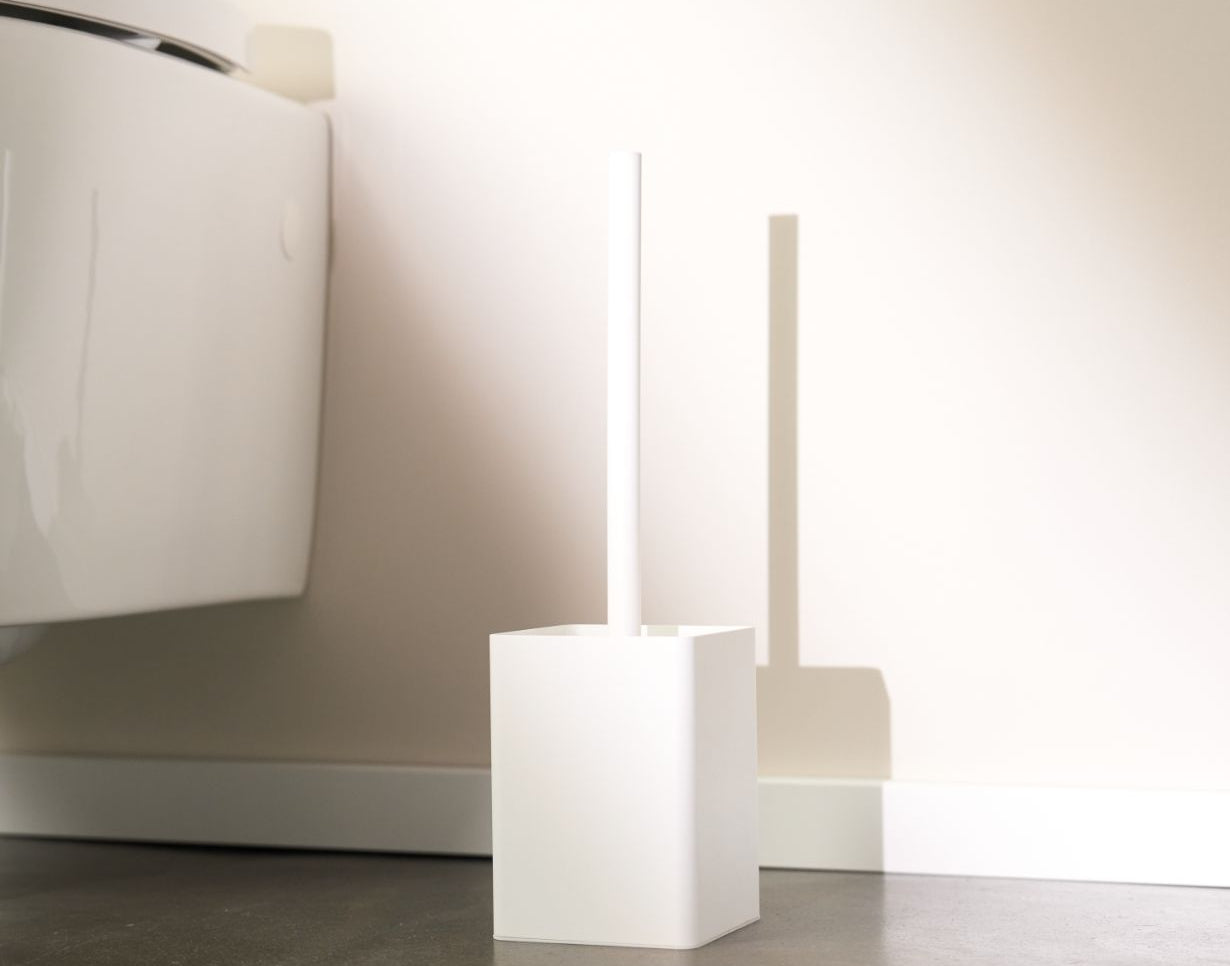 Designfabrik Hamburg Klobürstenhalter aus hochwertigem Metall zur Wandmontage oder zum hinstellenmit hygienischer Silikonbürste