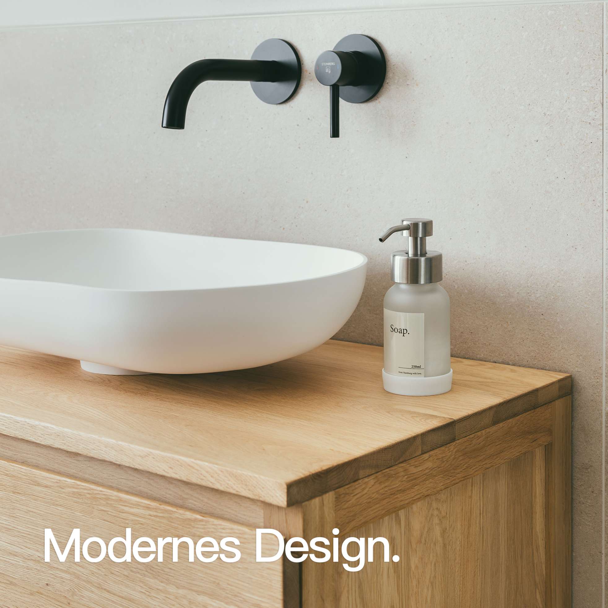 Designfabrik Hamburg Glas Seifenspender mit Gummistandfuß und Edelstahlpumpe silber frost