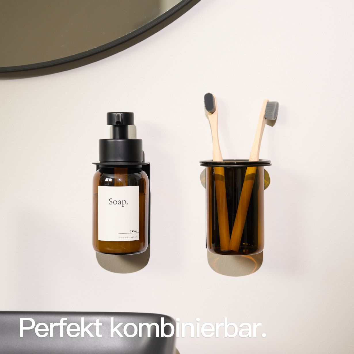 Designfabrik Hamburg Zahnbürstenhalter selbstklebend ohne Bohren aus Glas und Edelstahl