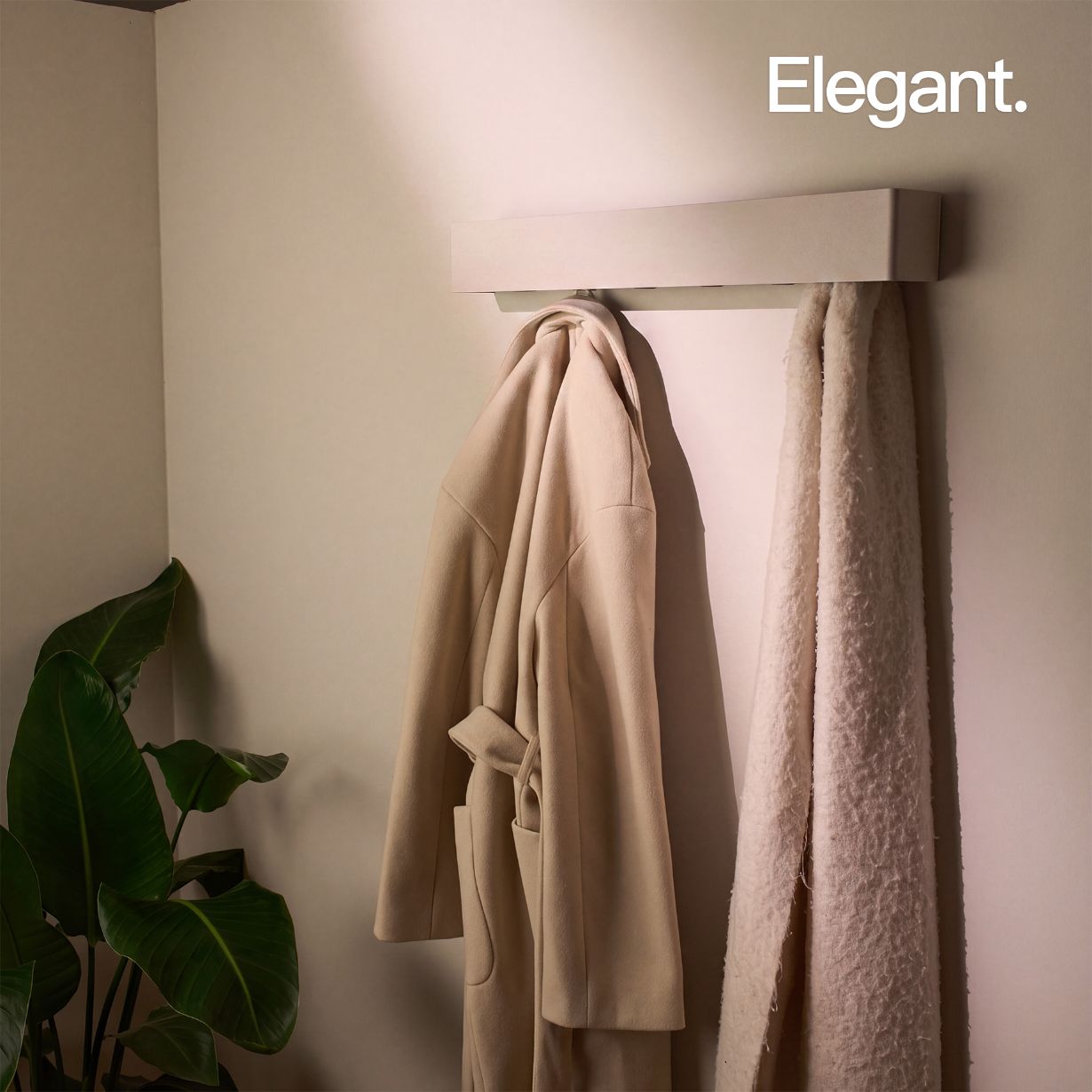 Designfabrik Hamburg minimalistische Garderobe mit versteckten Haken für den Flur Beige