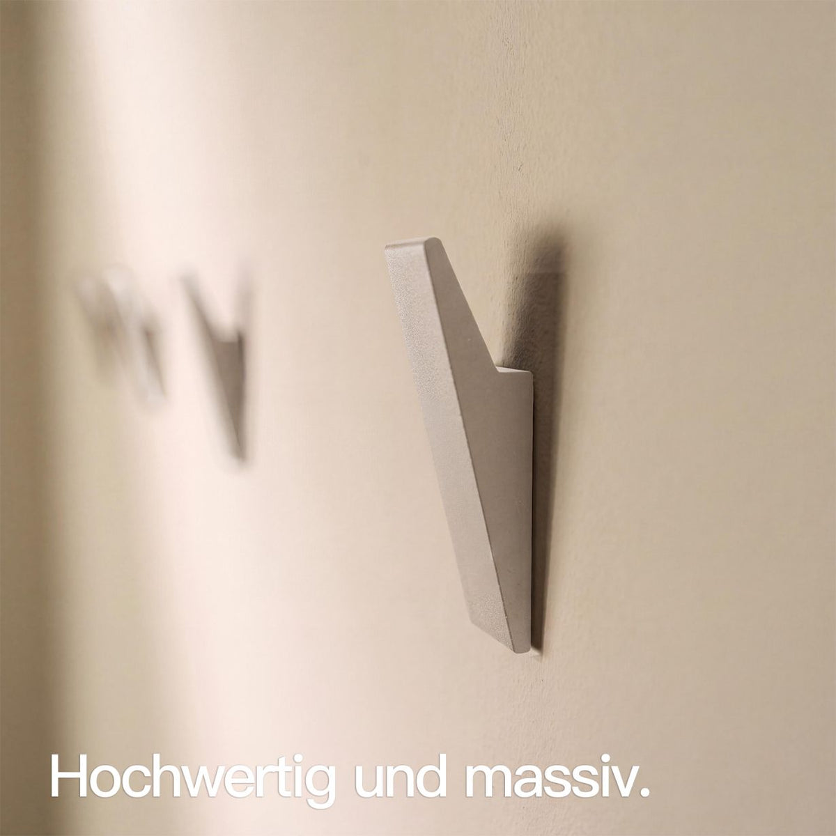 Designfabrik Hamburg Klebehaken ohne Bohren zur Wandmontage selbstklebend beige