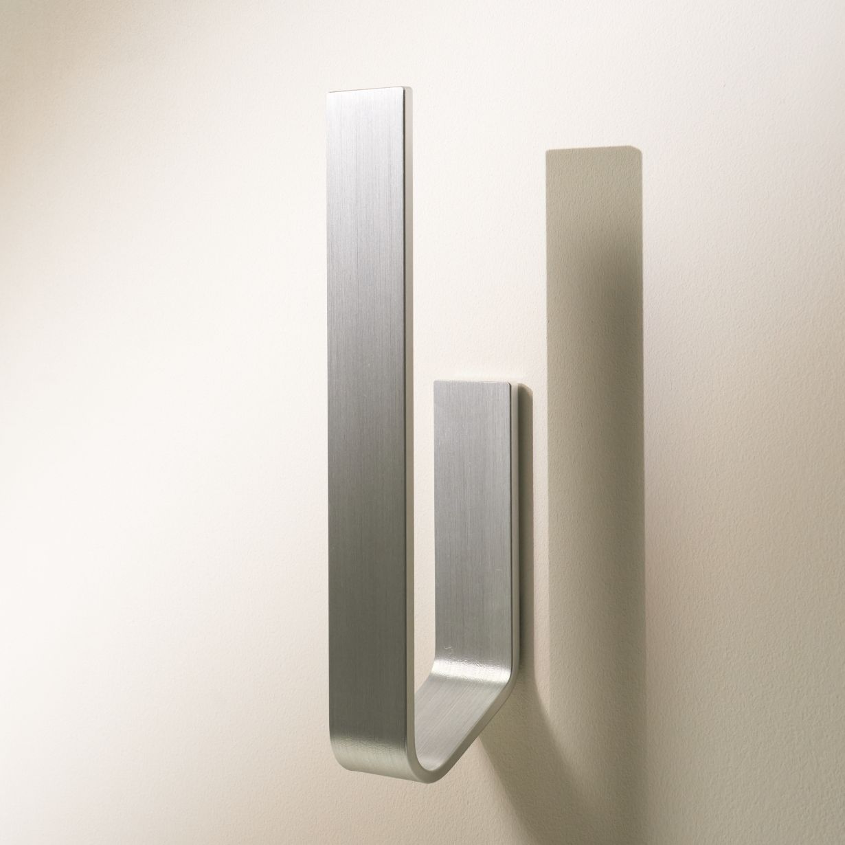 Designfabrik Hamburg Ersatzrollenhalter für Klopapier zum Kleben ohne Bohren mittels 3M Markenklebeband