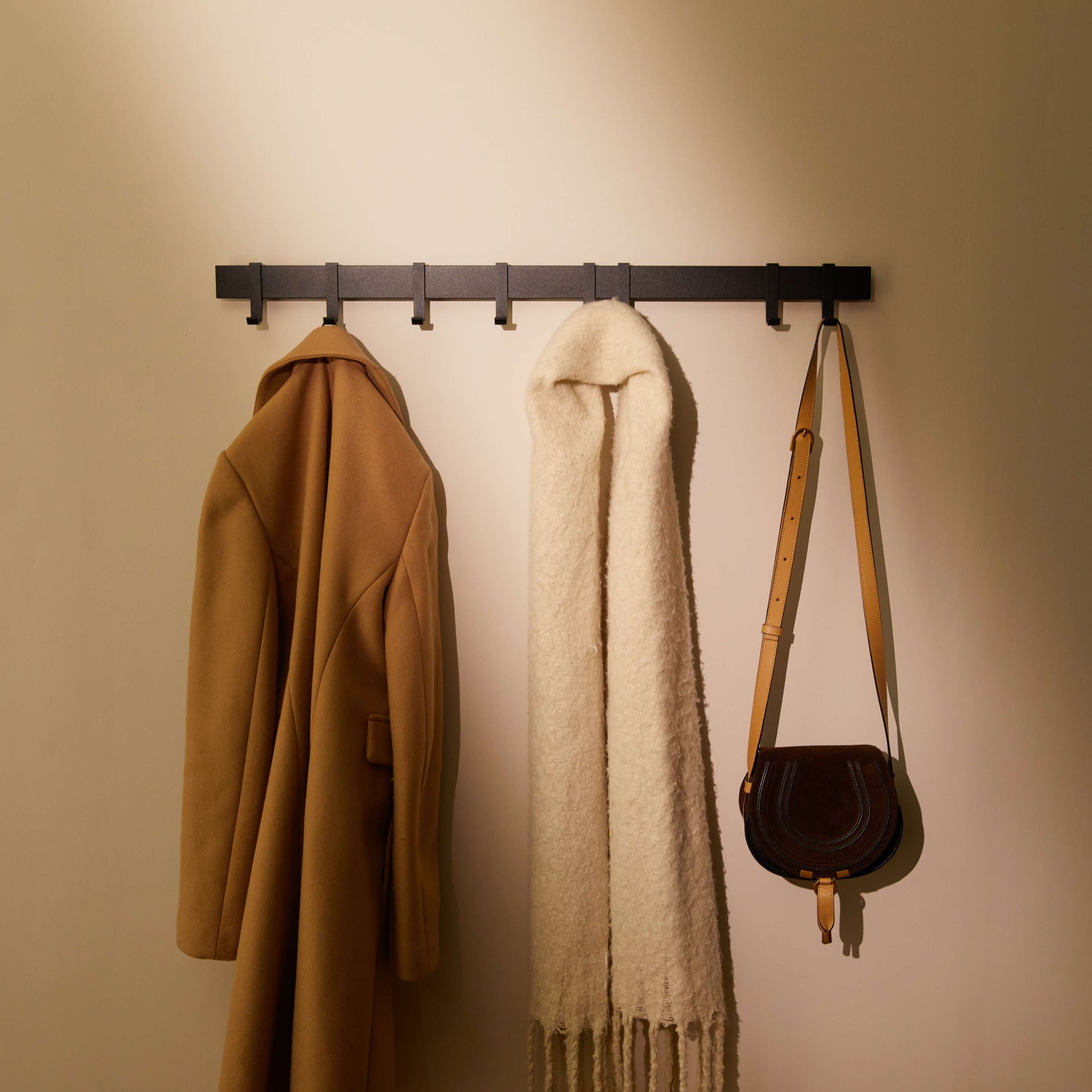 Designfabrik Hamburg Garderobenleiste Kleiderstange hochwertig modern minimalistisch schwarz 80cm