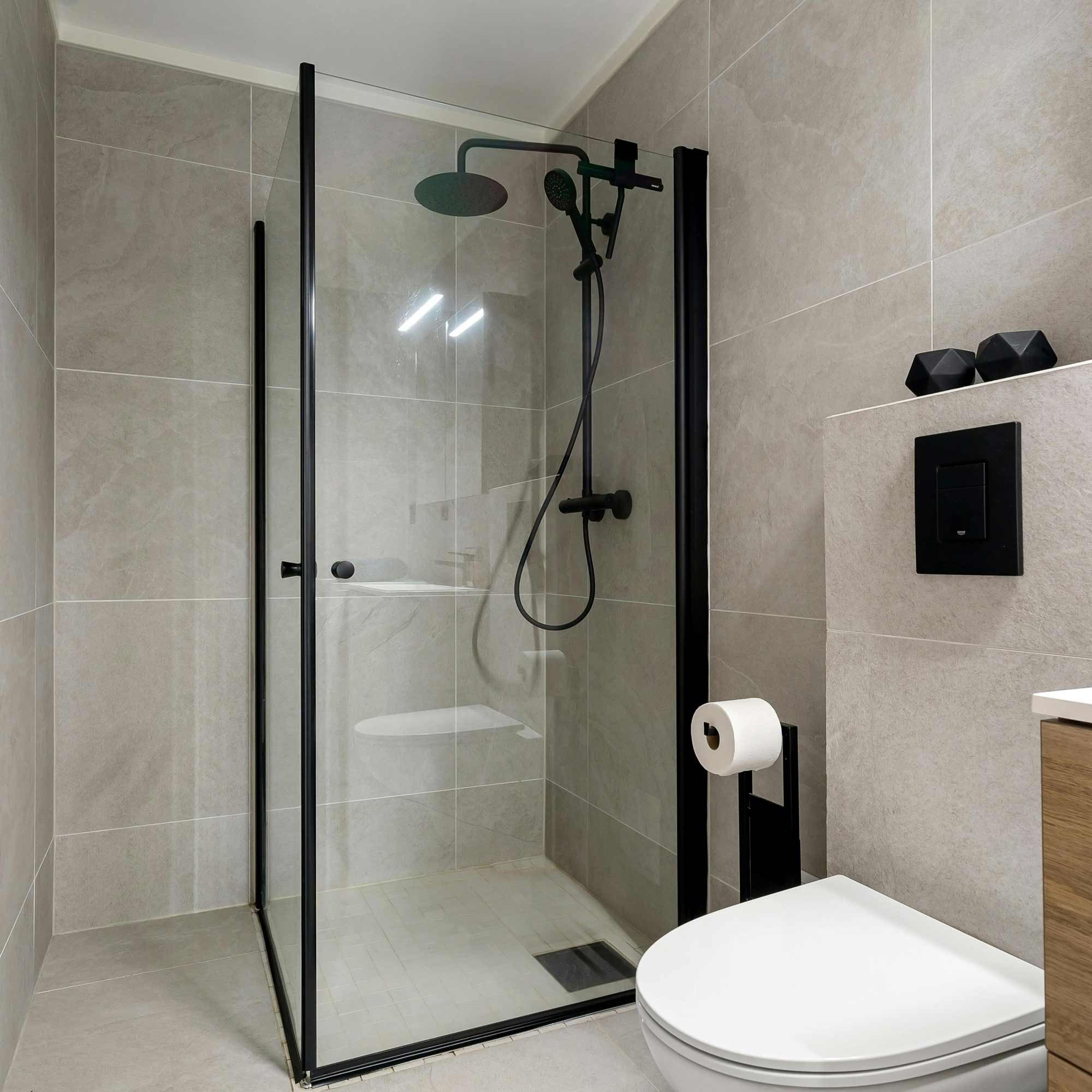 Walk-in showers - 3 options