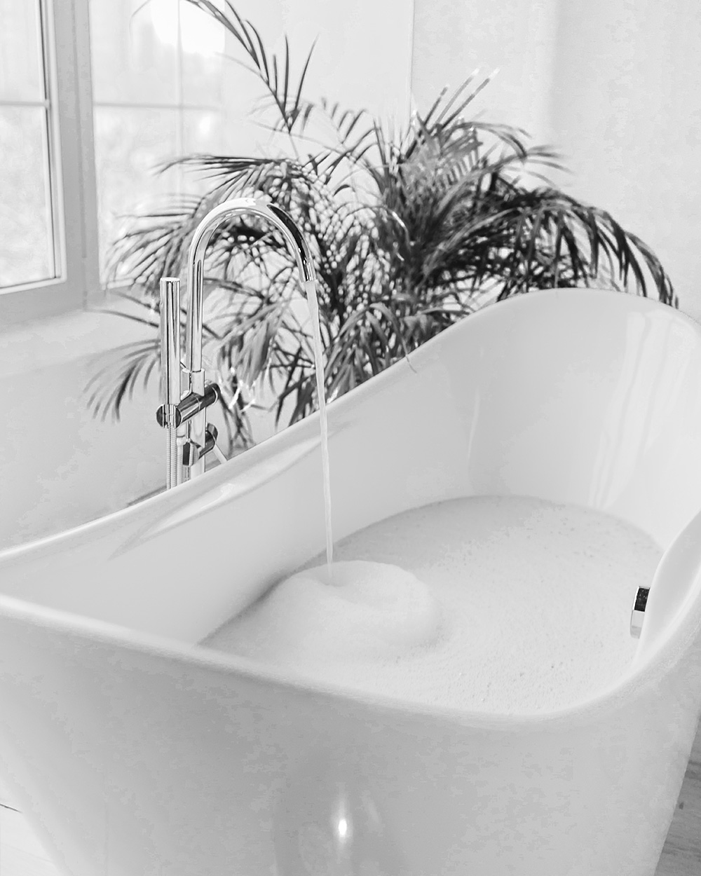 Badezimmer Kategorie Designfabrik Hamburg Badewanne mit Schaum