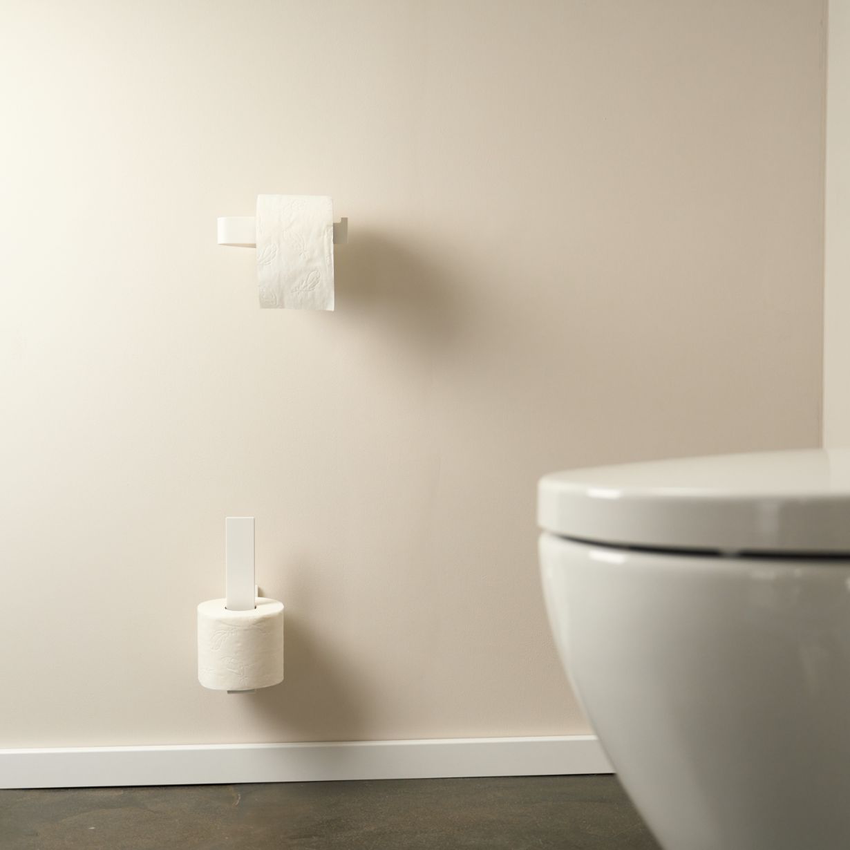 Designfabrik Hamburg Ersatzrollenhalter für Toilettenpapier zum Kleben ohne Bohren