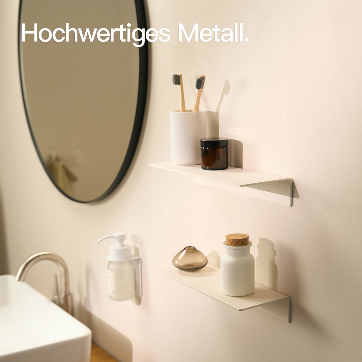 Designfabrik Hamburg Wandregal ohne Bohren zum Kleben. Badablage kleben weiß