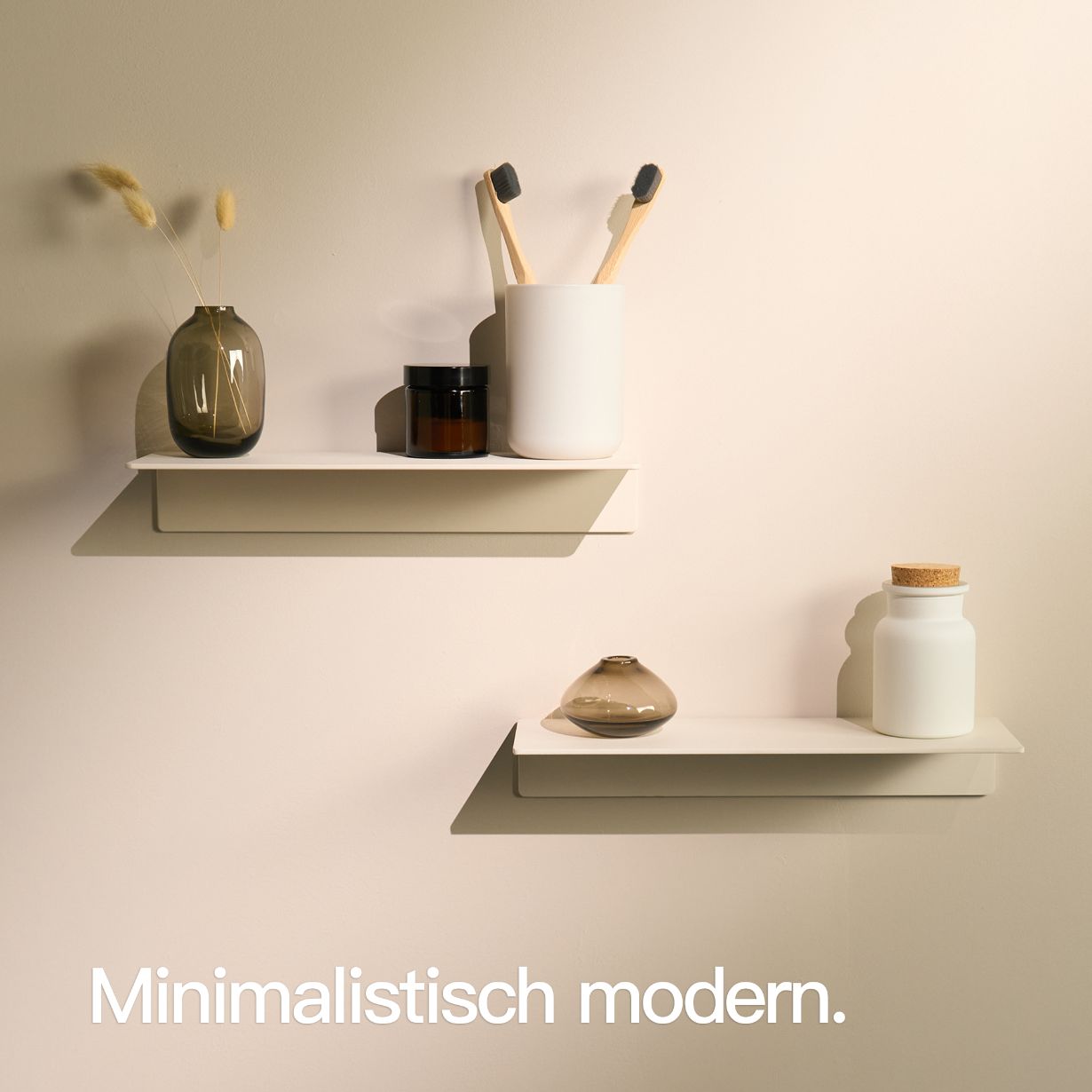 Designfabrik Hamburg Wandregal ohne Bohren zum Kleben. Badablage kleben weiß