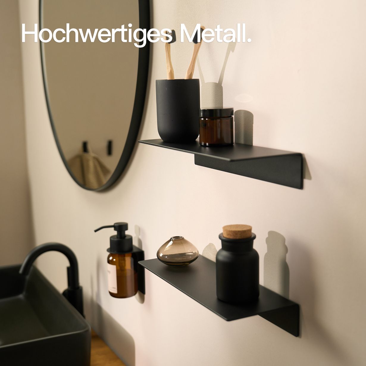 Designfabrik Hamburg Wandregal ohne Bohren zum Kleben. Badablage kleben schwarz