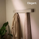 Designfabrik Hamburg minimalistische Garderobe mit versteckten Haken für den Flur Beige