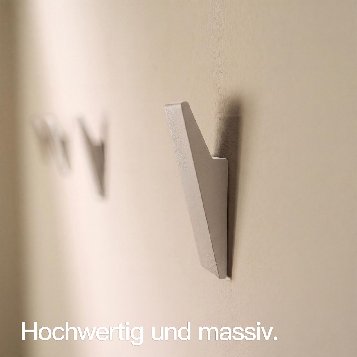 Designfabrik Hamburg Klebehaken ohne Bohren zur Wandmontage selbstklebend beige