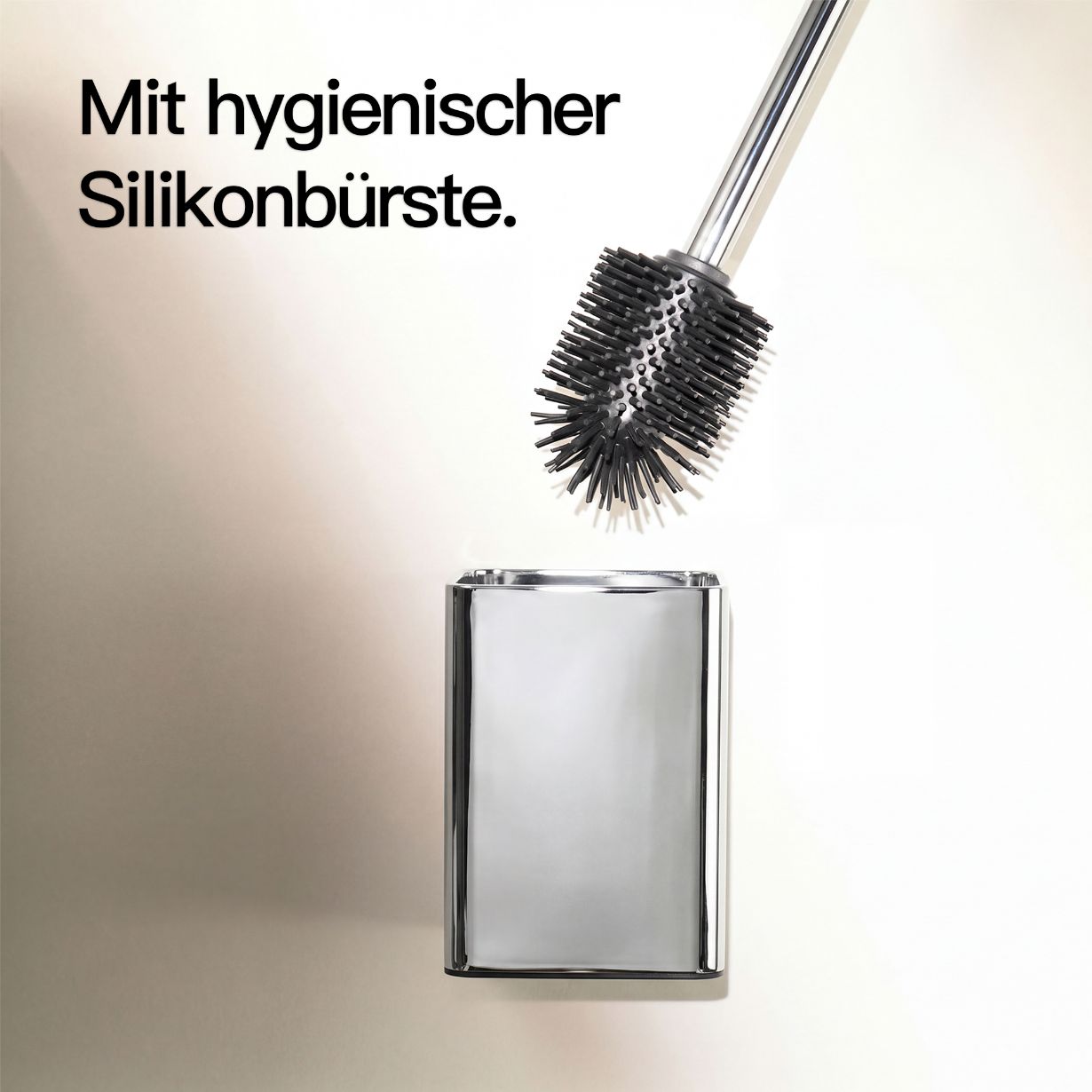 Designfabrik Hamburg Toilettenbürste aus Silikon mit Metallgehäuse Chrom glänzend