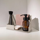 Designfabrik Hamburg Spülcaddy als Küchenorganizer Metall und Silikonboden beige